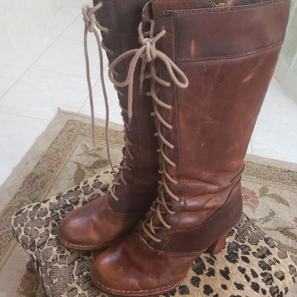 Frye Villager 6.5 EUC